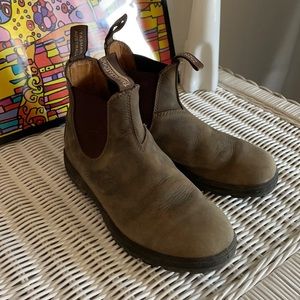 Men’s blundstones